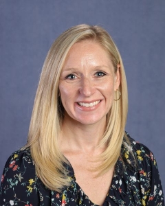 Headshot of Sara Genetin